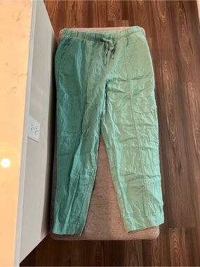 Women’s Relaxed Drawstring Pants with Pockets